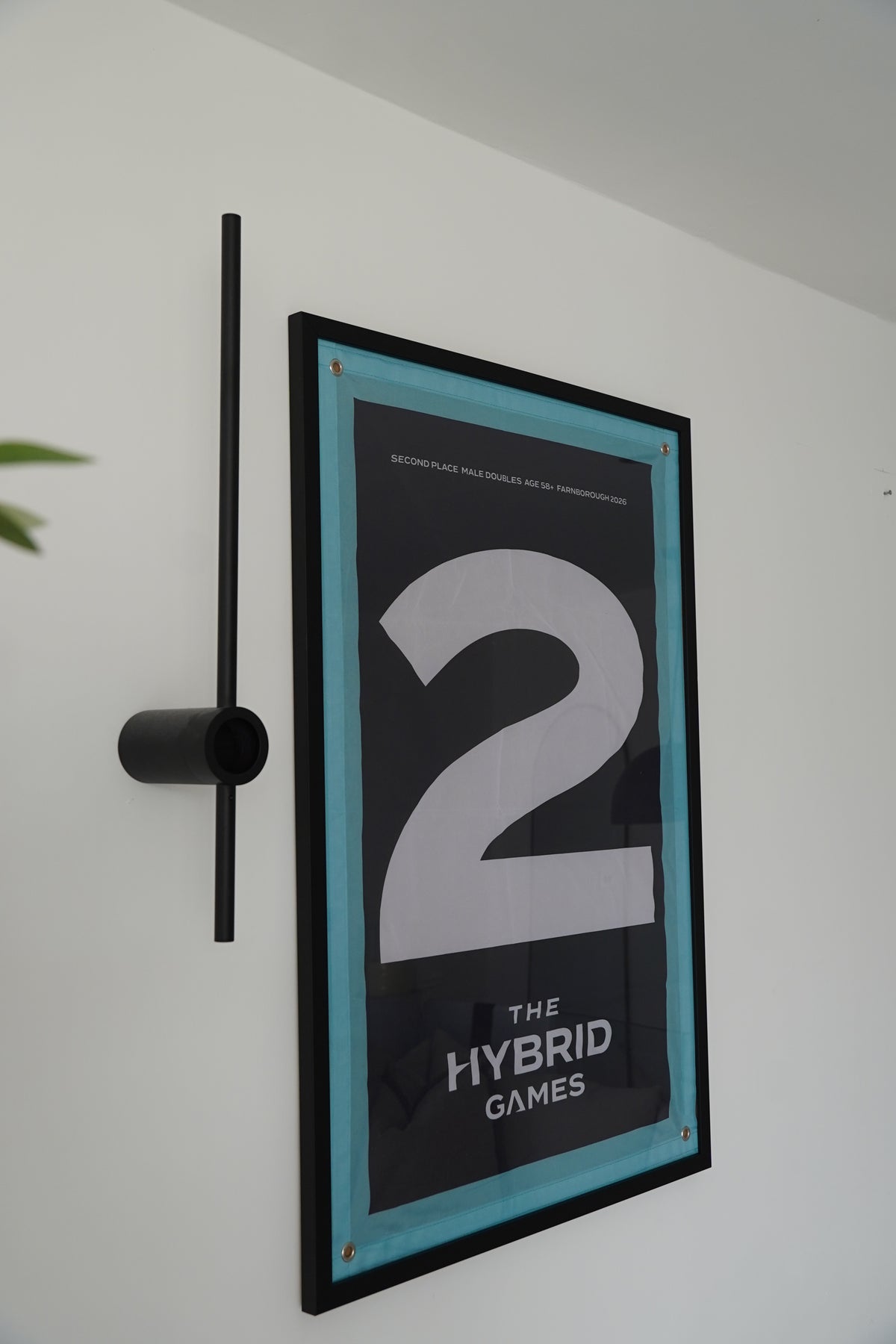 Hybrid Games PODIUM FLAG FRAME