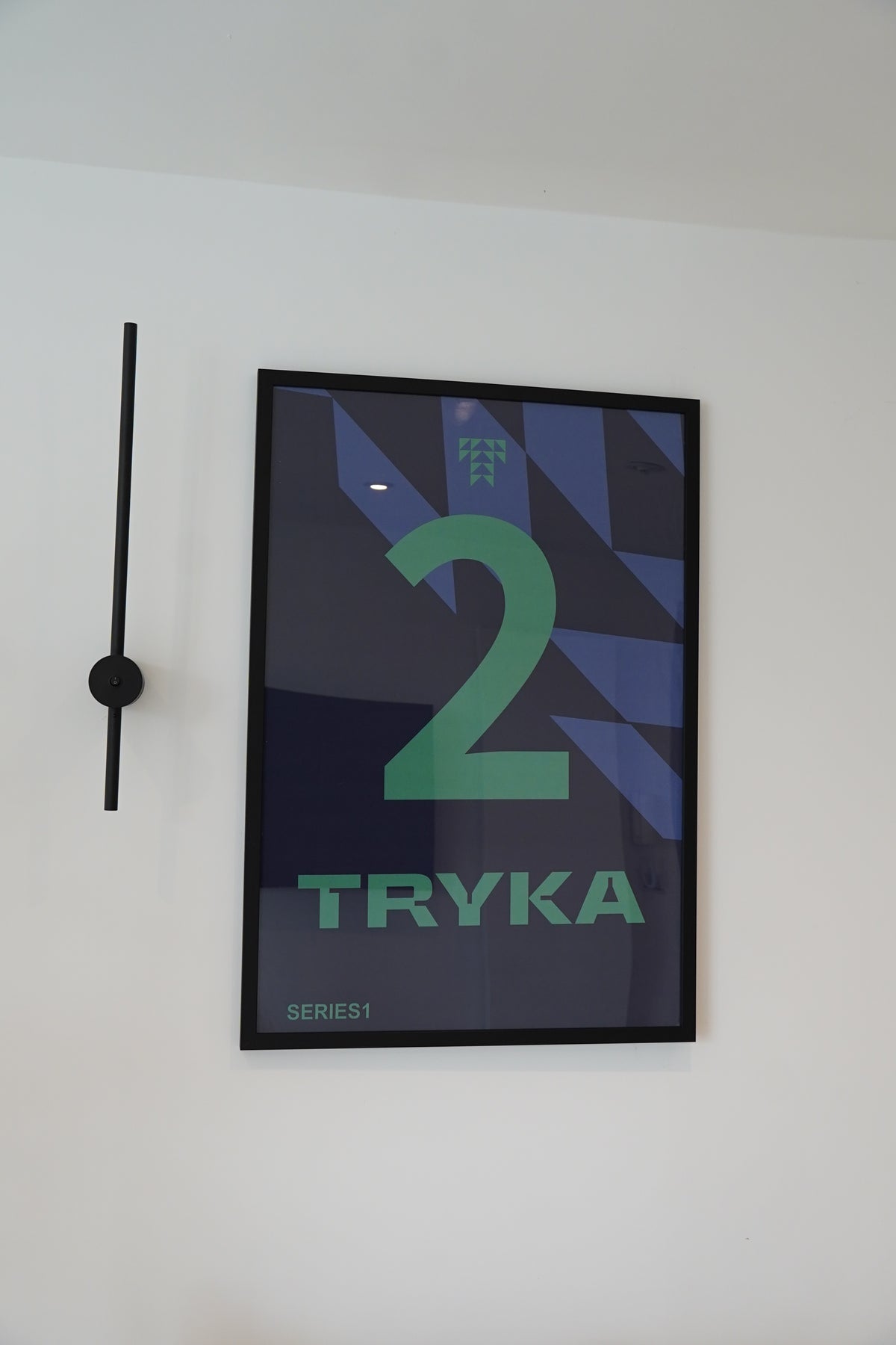 TRYKA PODIUM FLAG FRAME