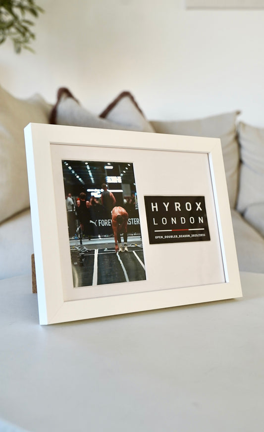 HYROX FINISHER PATCH FRAME IN WHITE (25/26 Season)