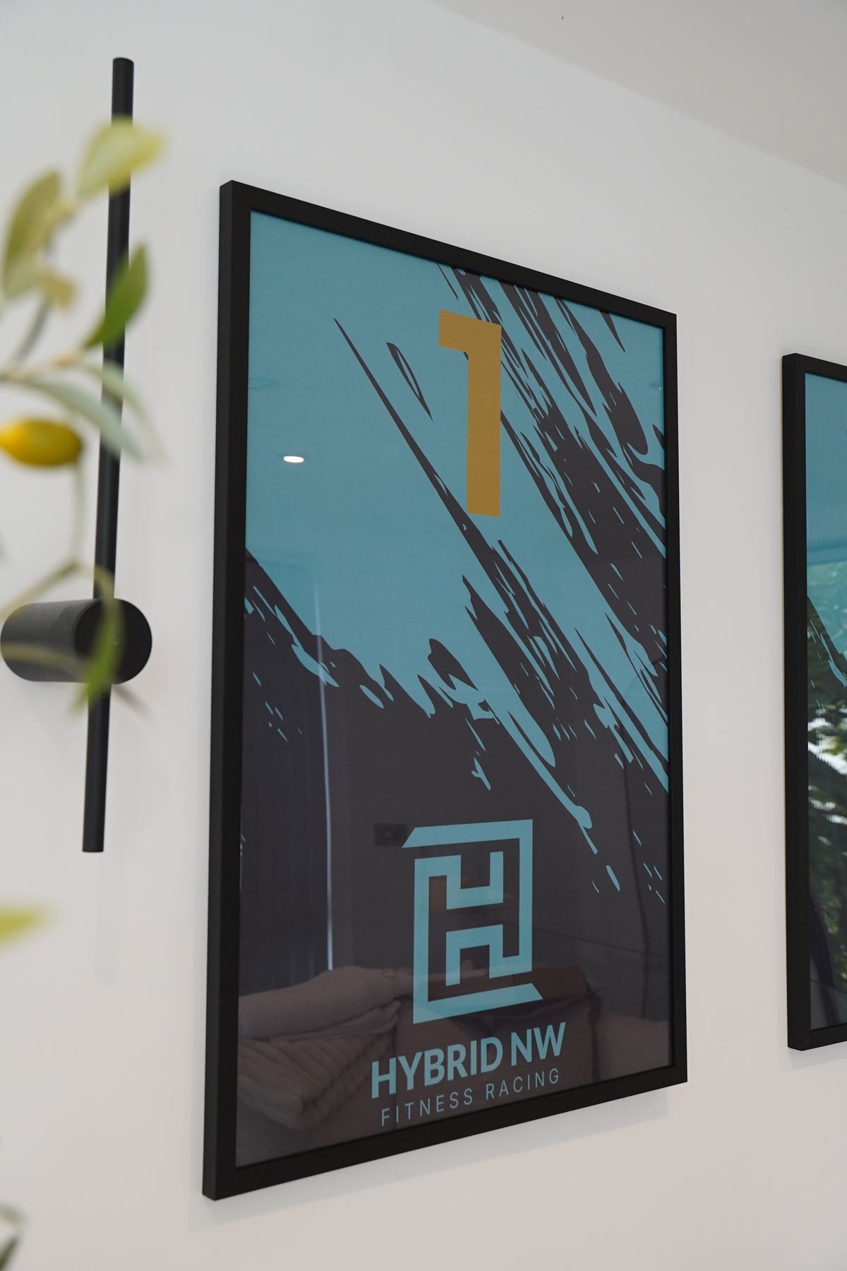 HYBRID NW Podium Flag